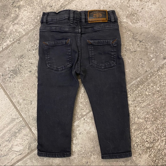 Zara Toddler Jeans - Picture 2 of 3